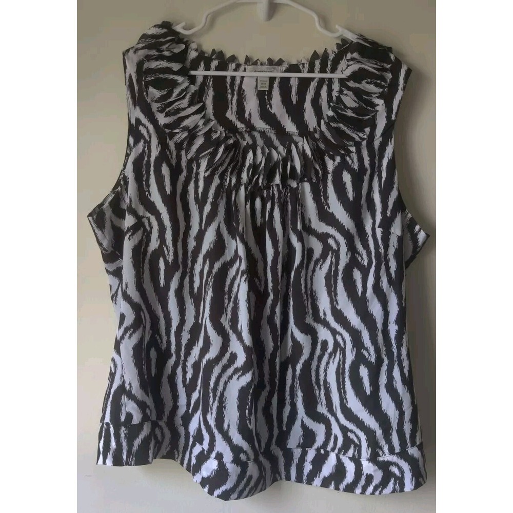 DRESS BARN WOMAN BLACK & WHITE ZEBRA PRINT SLEEVELESS TOP SIZE 22/24 LIGHTWEIGHT